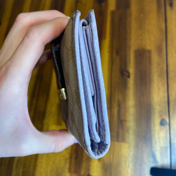 Gucci Snakeskin and Lavender with Logo GG Canvas Clutch - Picture 7 of 8